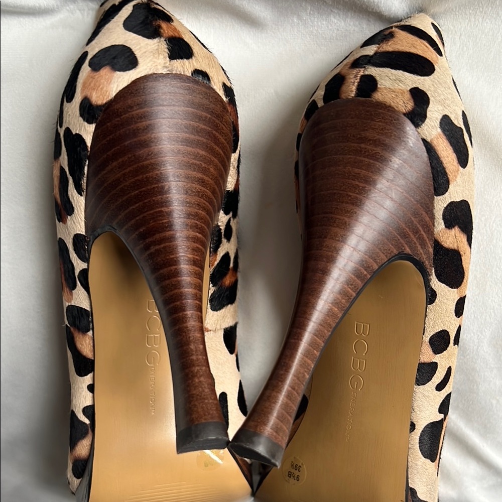 BCBGeneration Leopard Print Dania Calf Hair Pump - Picture 7 of 13